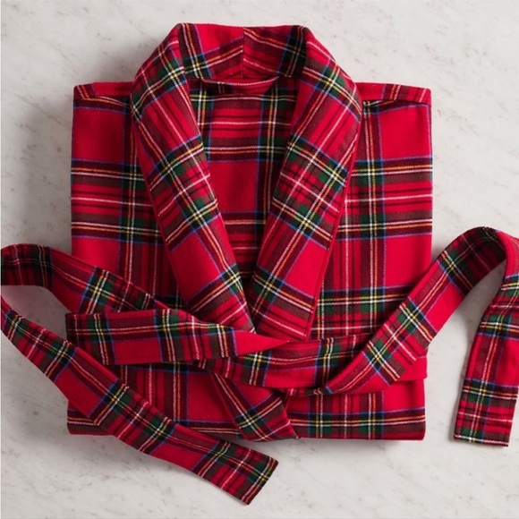 Pottery Barn Red Plaid Robe - Picture 2 of 7